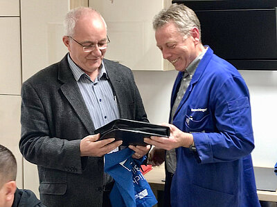Renteneintritt Ausbilder Fachbereich Elektro – Herr Schechinger Renteneintritt Ausbilder Fachbereich Elektro – Herr Schechinger