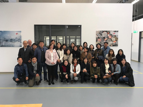 Besuch aus Südkorea Besuch aus Südkorea -2